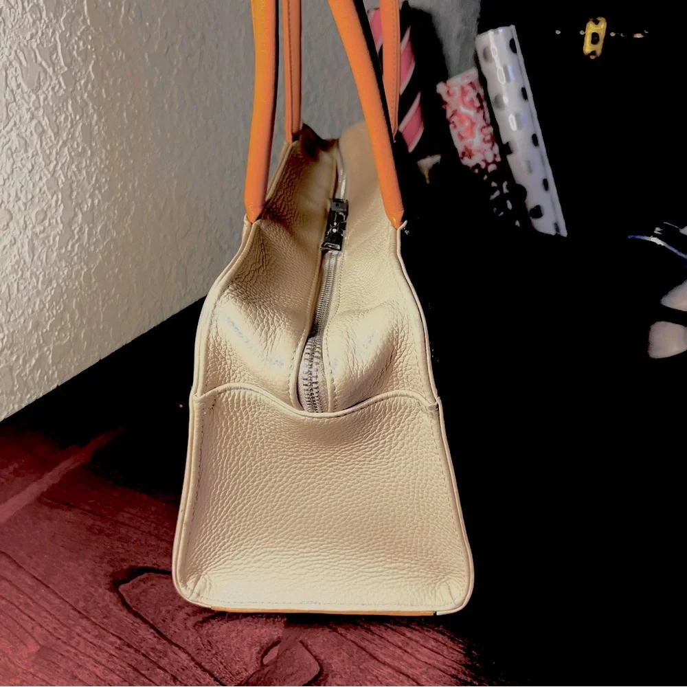 BOMANIER Beige Shoulder Bag with Tan Handles